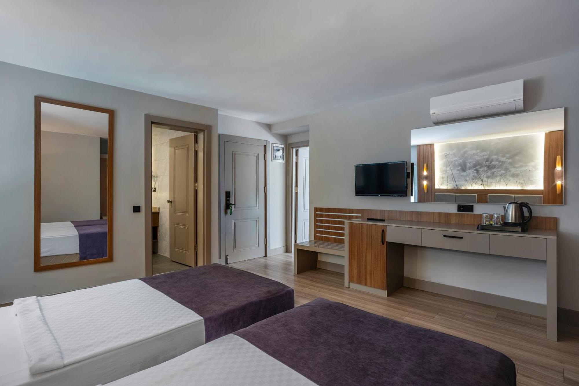 קמר Simena Comfort Hotel מראה חיצוני תמונה